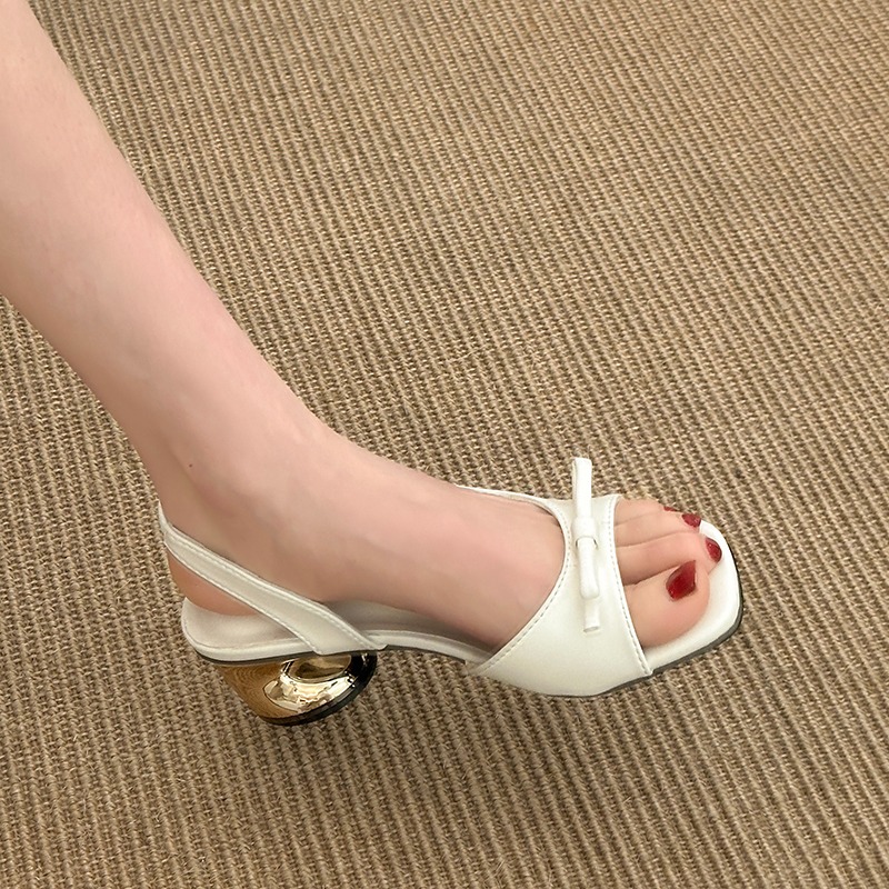Fashion high-heeled shoes, sum - Skirts recension och pris