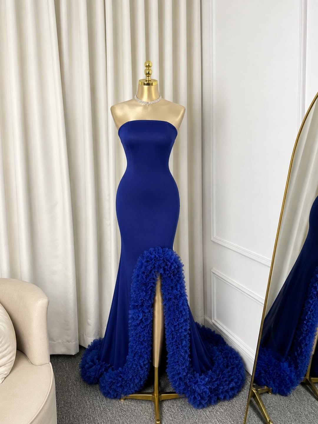 Customized Luxurious Elegant E - Elegant Satin Evening Gown Split recension och pris